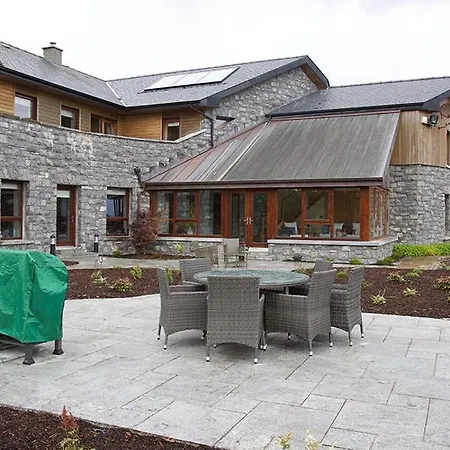 Birchall Bed & Breakfast *